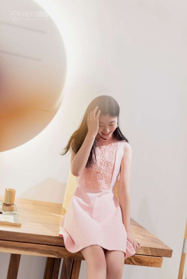 《带老婆参加多人性活动》
